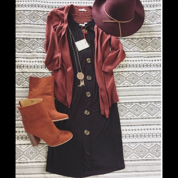 Rolla Coster Dresses & Skirts - 🍁Rolla Costa Button Detailed Fall Black Dress🍁